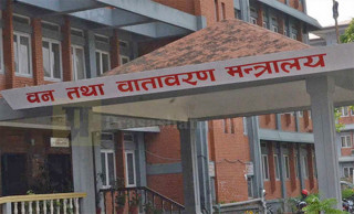 मापदण्ड पुरा नगरेका गाडीलाई १ लाख जारिवाना