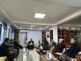 आजै  नै सानाे आकारकाे मन्त्रिपरिषद गठन गर्ने तयारी