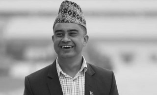 दिउँसो २ बजेको टिकट बिहान सारेर पोखरा हिडेका पौडेल जहाजसँगै अस्ताए