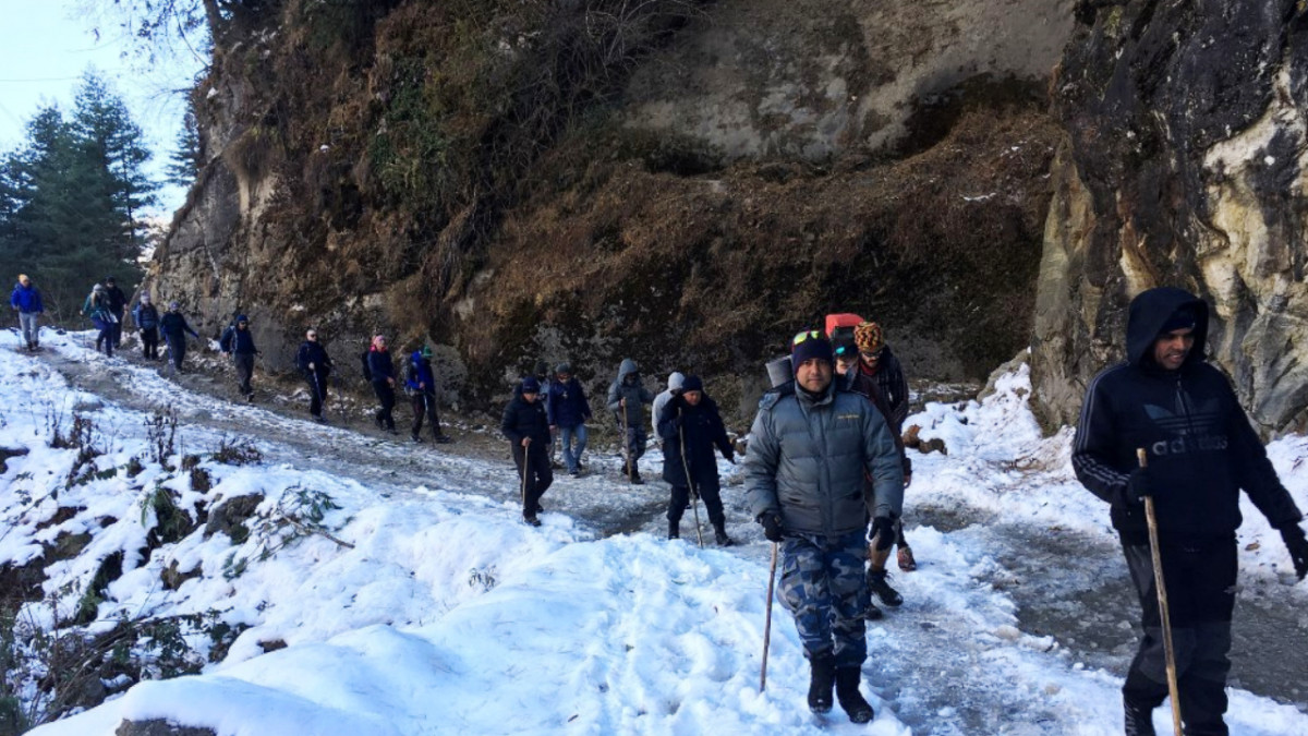 मनाङमा चिसोका कारण विकास र निर्माणमा समस्या