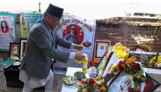 प्रधानमन्त्रीद्वारा खड्का प्रति श्रद्धाञ्जली अर्पण