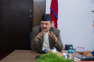 स्थानीय उत्पादनलाई प्रोत्साहन र संरक्षण गर्न किसानलाई उत्पादनको आधारमा अनुदान दिने तयारी : अर्थमन्त्री