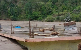 बाढीले सवाखोला लोहाकोट विजुवापानी आयोजना बगायो