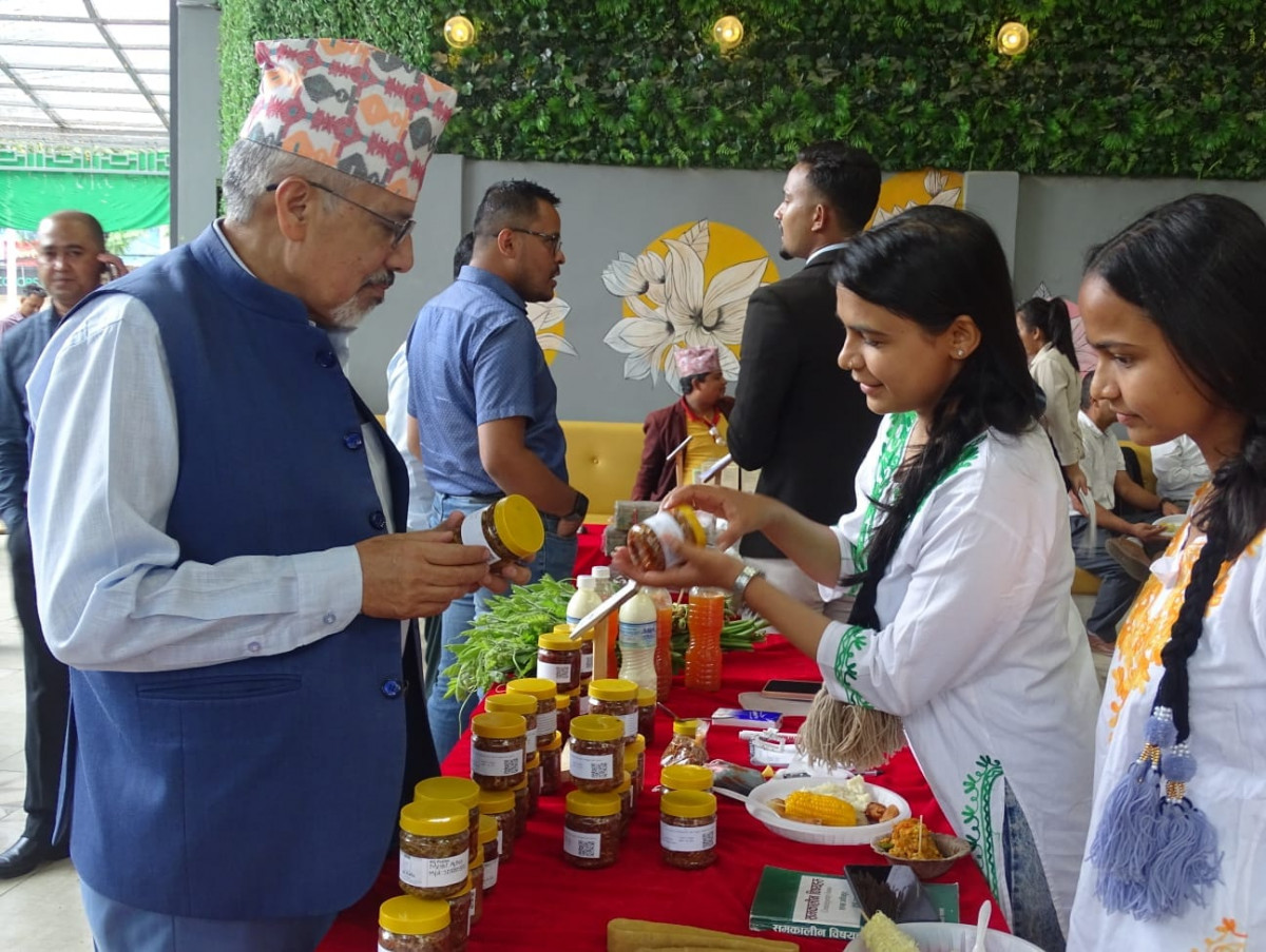 काठमाडौँको दरबारमार्गमा संचालनमा आयो रैथाने कृषि हाटबजार