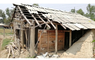अविरल वर्षाका कारण बाजुरामा घर भत्कियो
