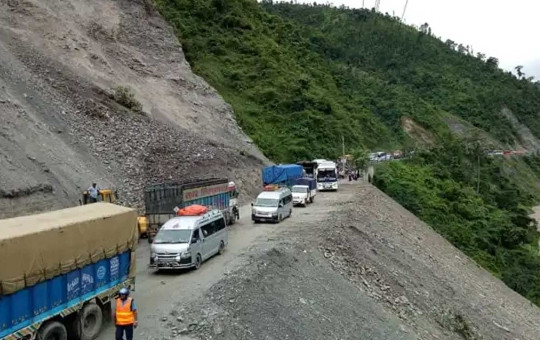 बेनी-जोमसोम सडकमा यात्रा नगर्न प्रशासनको आग्रह