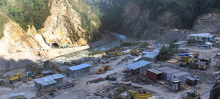९ सय मेगावाट क्षमताकोअरुण तेस्रो जलविद्युत् परियोजनाको काम ठप्प