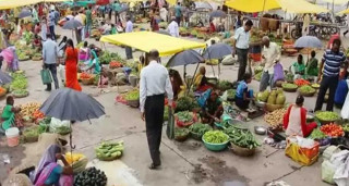 लोप भएको दमौलीको हाटबजार पुनः सञ्चालन