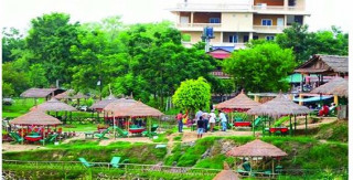 आज विश्व पर्यटन दिवस, विविध कार्यक्रम गरि मनाइँदै