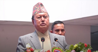 चिकित्सकहरूको सुरक्षाको जिम्मा सरकारले लिन्छ,  काममा फर्किन आग्रह  : स्वास्थ्यमन्त्री बस्नेत