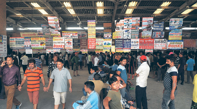 दशैंका लागि अग्रिम टिकट बुकिङमा ढिलाइ