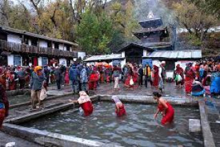 यो वर्ष कागबेनी र मुक्तिनाथ क्षेत्रका पुरोहित फुर्सदिला