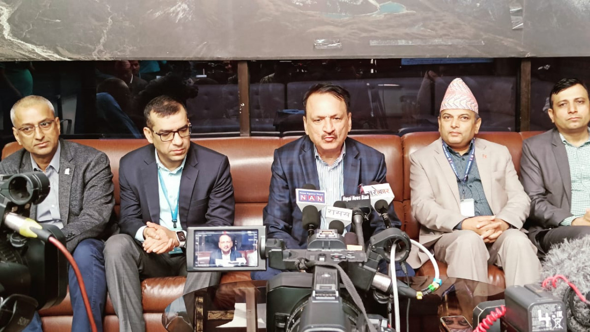 विश्व बैंक र आईएमएफको बैठकमा सहभागी नेपाली प्रतिनिधिमण्डल स्वदेश फिर्ता
