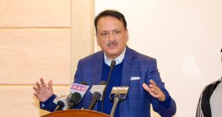सकारात्मक कुराको सम्प्रेषणका लागि सञ्चारकर्मीको भूमिका महत्वपूर्ण : मन्त्री डा. महत