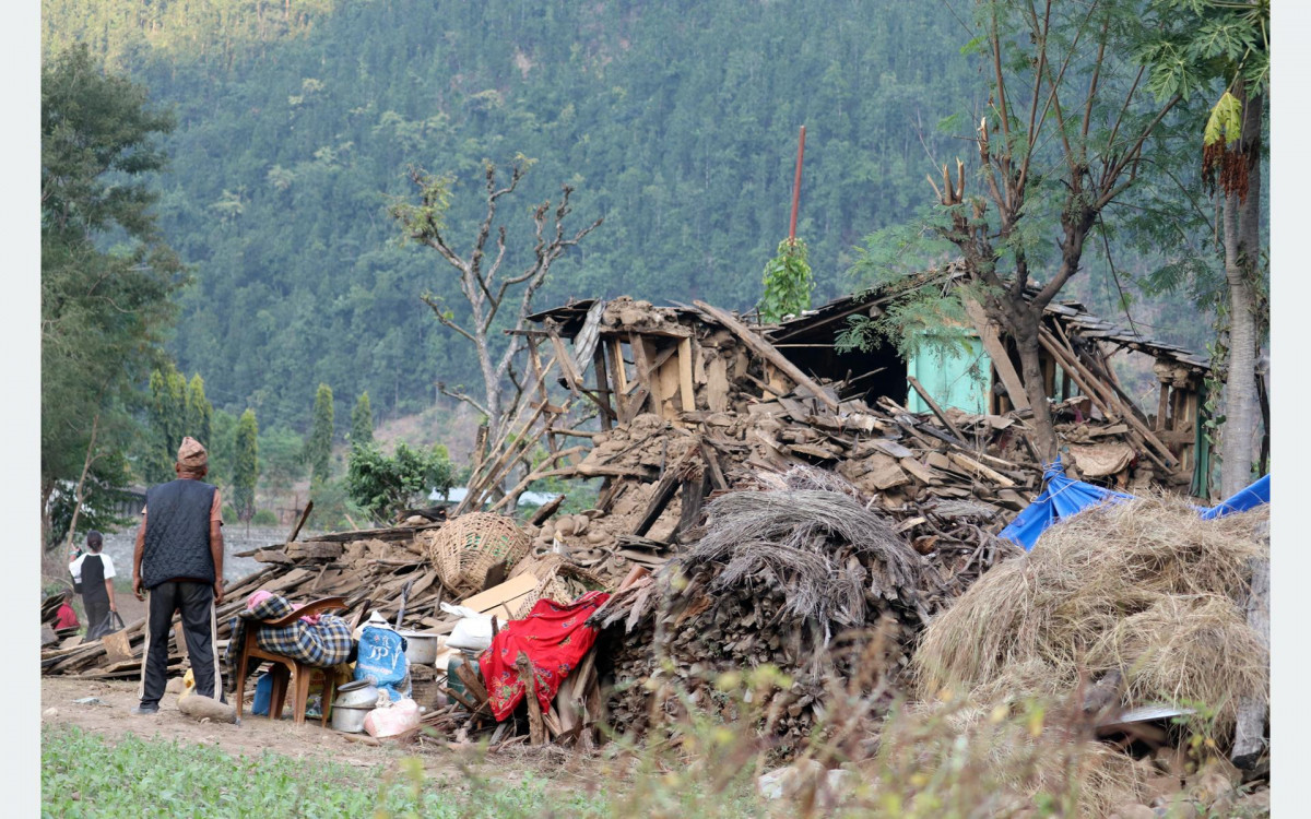 मिडियामा राहत व्यापक आयो भन्ने छ, तर यहाँ केही पुगेको छैन : भूकम्प पीडित