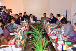 आर्थिक सुधारका ठोस आधार सिर्जना भएको छ : अर्थमन्त्री डा. महत
