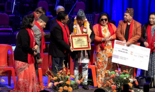 नारायणगोपाल स्मृति सम्मान तारादेवी र गणेश रसिकलाई