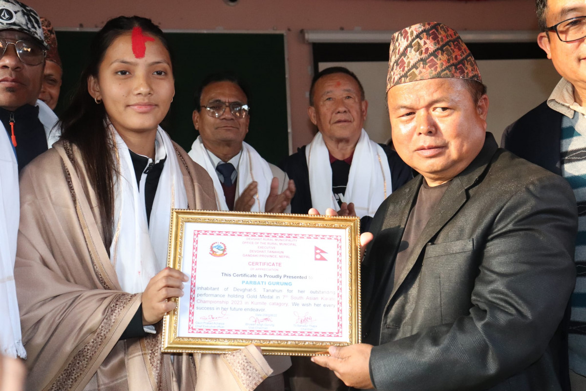 सातौँ दक्षिण एसियाली कराँते च्याम्पियनसीपमा स्वर्ण पदक विजेता गुरुङलाई सम्मान