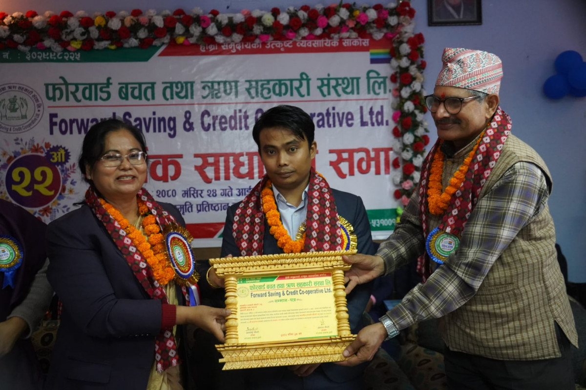 गरिबी निवारणमा सहकारीको भूमिका महत्वपूर्ण छ : सांसद चौधरी