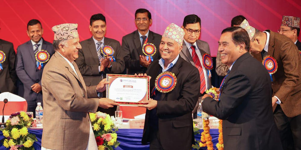 ग्लोबल आइएमई बैंकको निर्विरोध अध्यक्षमा चन्द्रप्रसाद ढकाल