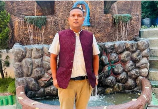 सिन्धुपाल्चोक उद्योग वाणिज्य संघमा उपाध्यक्षका आकांक्षी इन्द्र राउत
