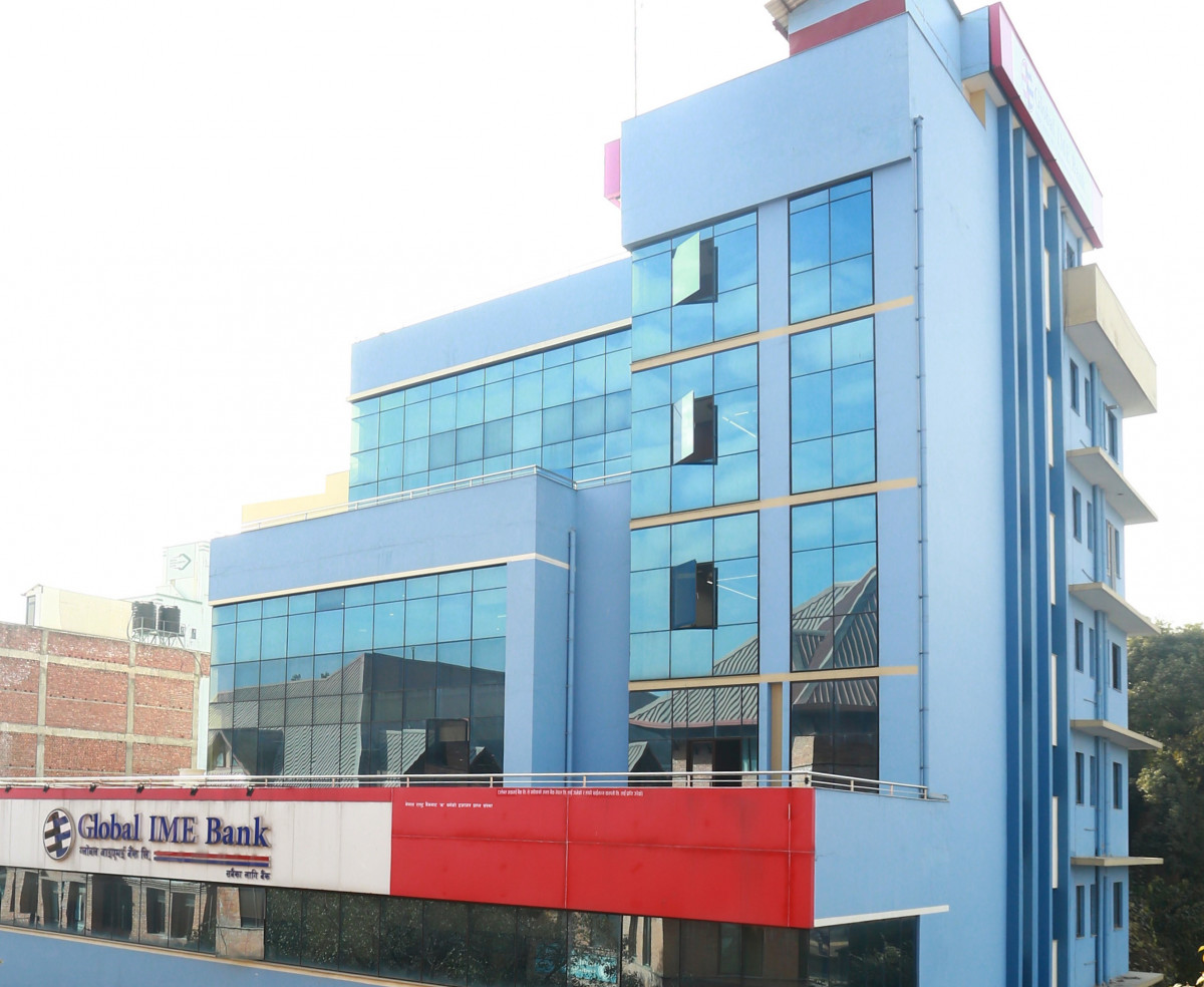 ग्लोबल आइएमई बैंकको नयाँ एक्सटेन्सन काउन्टर पशुपति क्याम्पसमा   