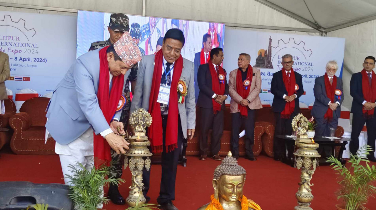 ललितपुर इन्टरनेसनल ट्रेड एक्स्पो - २०२४ आजबाट शुरु
