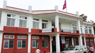 सुनसरीको भुटाहामा झडप नियन्त्रण गर्न प्रहरीले चलायो गोली