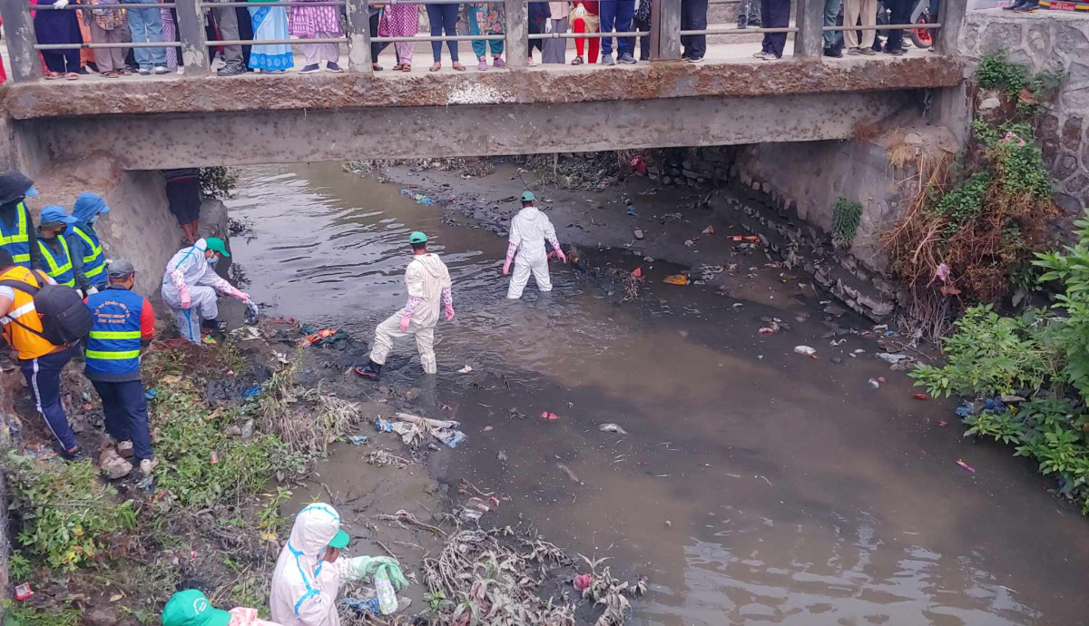 टोखा नगरपालिकामा साङला, विष्णुमती तथा अन्य नदीहरू सरसफाई सुरु