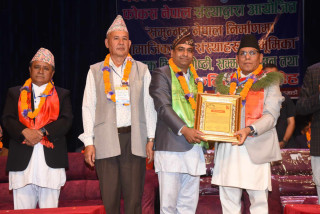 युवा व्यवसायी  श्याम कुमार घिमिरेलाई ‘राष्ट्रिय व्यवसायी सम्मान’