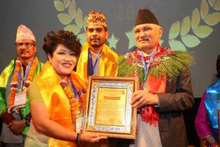 सौन्दर्यविद् उत्कृष्ट सेवा सम्मान २०८१ बाट महरा सम्मानित