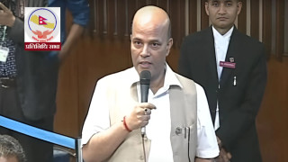 कृत्रिम रूपमा सेयर बजार बढाइयो, सरकारको ध्यान जाओस् : अमरेश सिंह