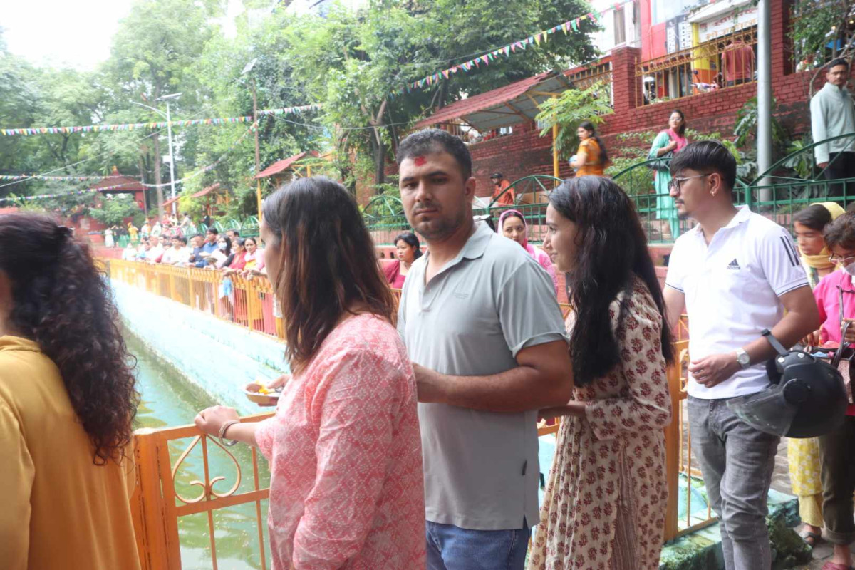 नागपोखरीमा घुइँचो, हिन्दु धर्मावलम्बीले आज नागको पूजा गरेर नागपञ्चमी मनाउँदै