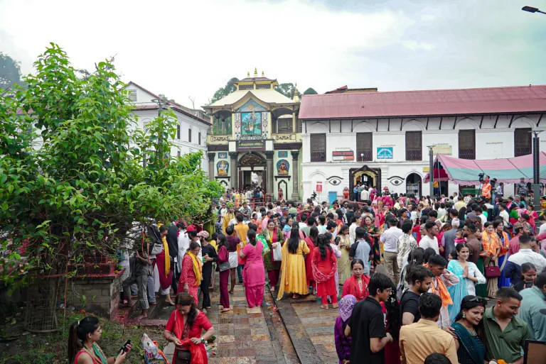 साउनको अन्तिम सोमबार पशुपतिमा घुइँचो