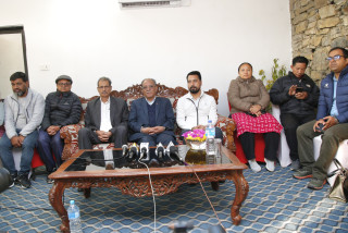 सरकारको क्रियाकलापले राष्ट्रिय स्वाधिनताको प्रश्न संवेदनशील बन्यो : प्रचण्ड