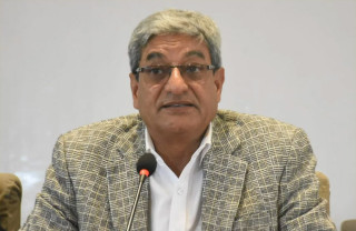 गृहमन्त्री लेखकले दिए पदबाट राजीनामा