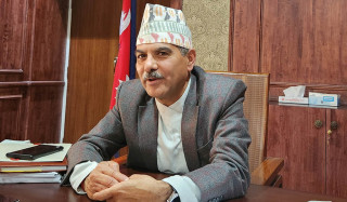 पूर्वमुख्यसचिव अर्यालले दिए राजीनामा