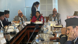 शत प्रतिशत नतिजा निकाल्न शिक्षामन्त्री भट्टराईद्वारा कर्मचारीलाई आग्रह