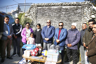 पीडामा रहेकाहरुलाई सहयोग गर्ने संस्कृति बढाएर लैजानुपर्छः प्रचण्ड