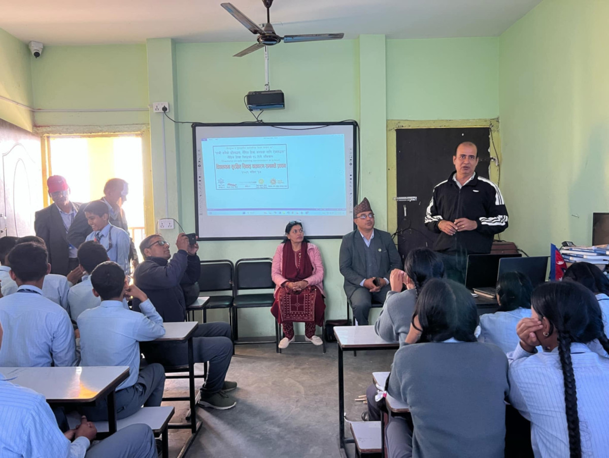 विद्यालयमा सुरक्षित सिकाई कार्यक्रम चितवनको मोहन मा.वि.मा भव्यताका साथ सम्पन्न