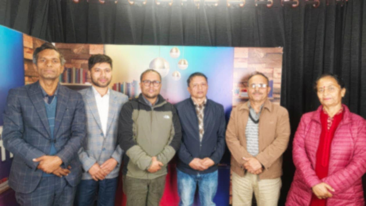 "साँगे दर्पण" का लागि सान्दर्भिक लेखहरु उपलब्ध गराउन आग्रह
