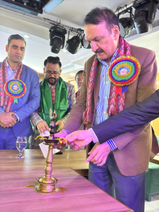 नेपालमा समृद्धि सम्भव छ, सबै मिलेर काम गर्‍यौं भने छिट्टै आर्थिक रूपमा आत्मनिर्भर बन्छ: कांग्रेस प्रवक्ता महत