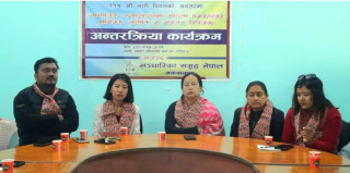 सञ्चारिका समूह नेपाल मकवानपुरलाई सेनेटरी प्याड हस्तान्तरण
