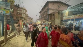 महालक्ष्मी नगरपालिकामा सडक स्तरोन्नति अलपत्र, नागरिक आन्दोलित