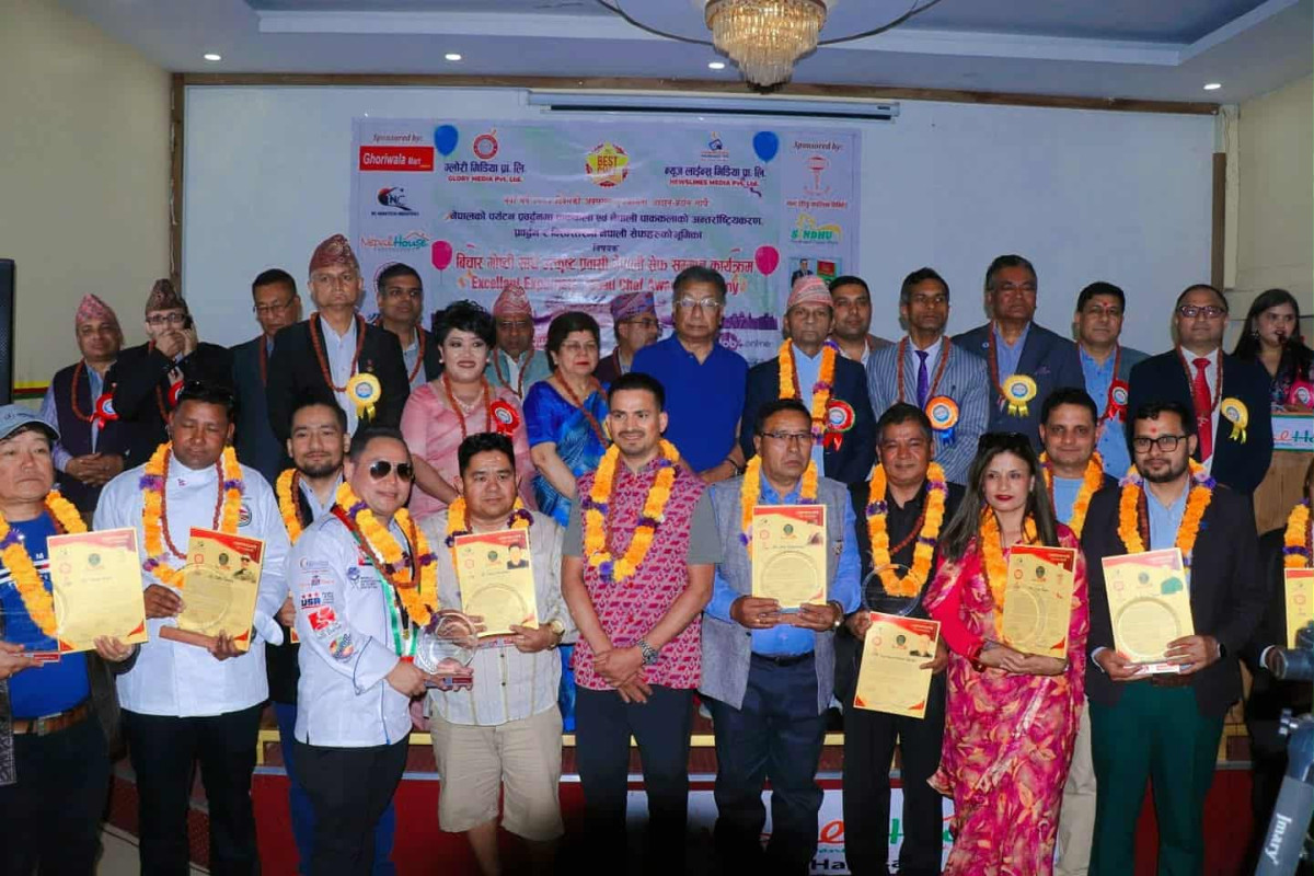 ग्लोरी र न्यूजलाईन्स मिडियाको आयोजनामा प्रवासी नेपाली सेफहरू सम्मान तथा विचार गोष्ठी सम्पन्न कार्यक्रम