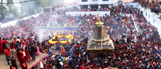 आमालाई सम्मान गर्दै आज देशभर आमाको मुख हेर्ने पर्व मनाइँदै