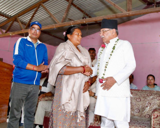 सहिद परिवारप्रति सम्मान, विष्णु कुमारी लामिछाने बिके  लाई पार्टीमा स्वागत