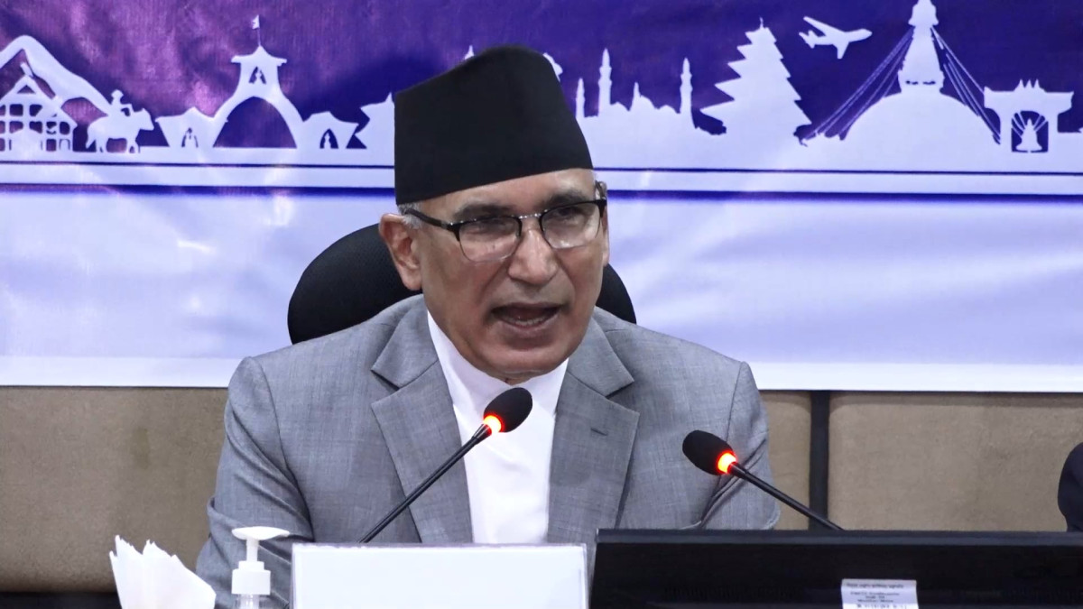 उद्योगी व्यवसायीका समस्या समाधान गर्न सरकार प्रतिवद्ध छः अर्थमन्त्री पौडेल