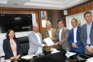 ऊर्जामा दीगो सुधारको दिशामा सरकार प्रतिबद्ध : मन्त्री खड्का