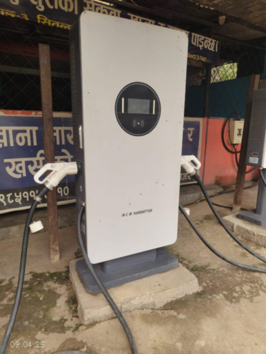 ईभी व्यवसायमा नयाँ ढोका: ज्योति, सर्जु र दुर्लभको चार्जिङ पहल